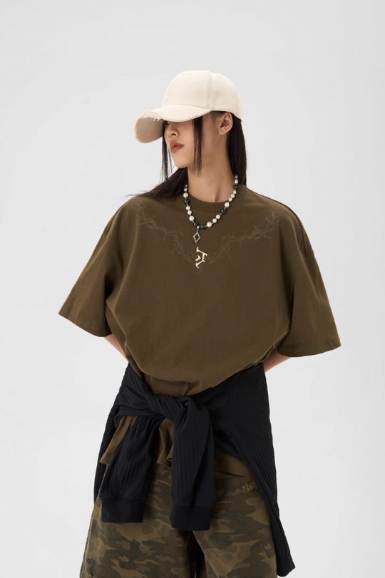 JHYQ Thorn Graphic Logo Tee