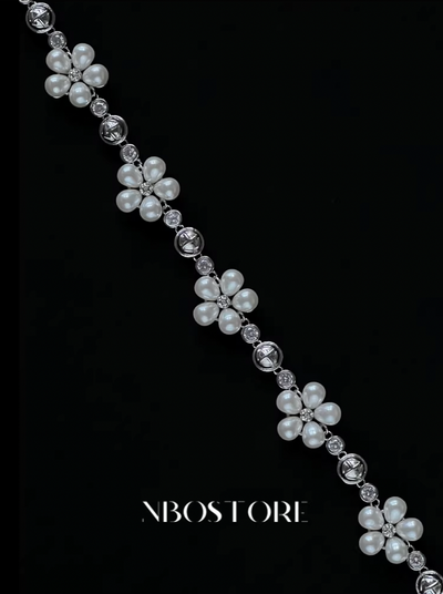 Nbostore Feeling Pearl White Flower Zirconia Necklace