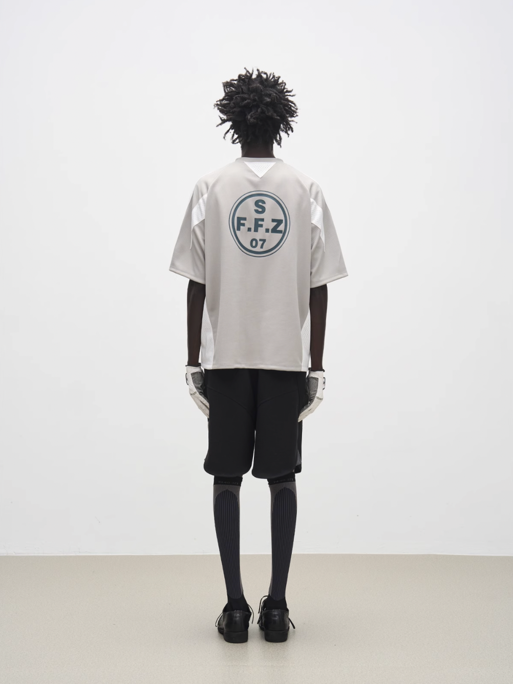 7440 37 1 Logo Triangle Mesh Patchwork Jersey Print Badge Tee | Face 3 Face