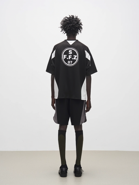 7440 37 1 Logo Triangle Mesh Patchwork Jersey Print Badge Tee | Face 3 Face