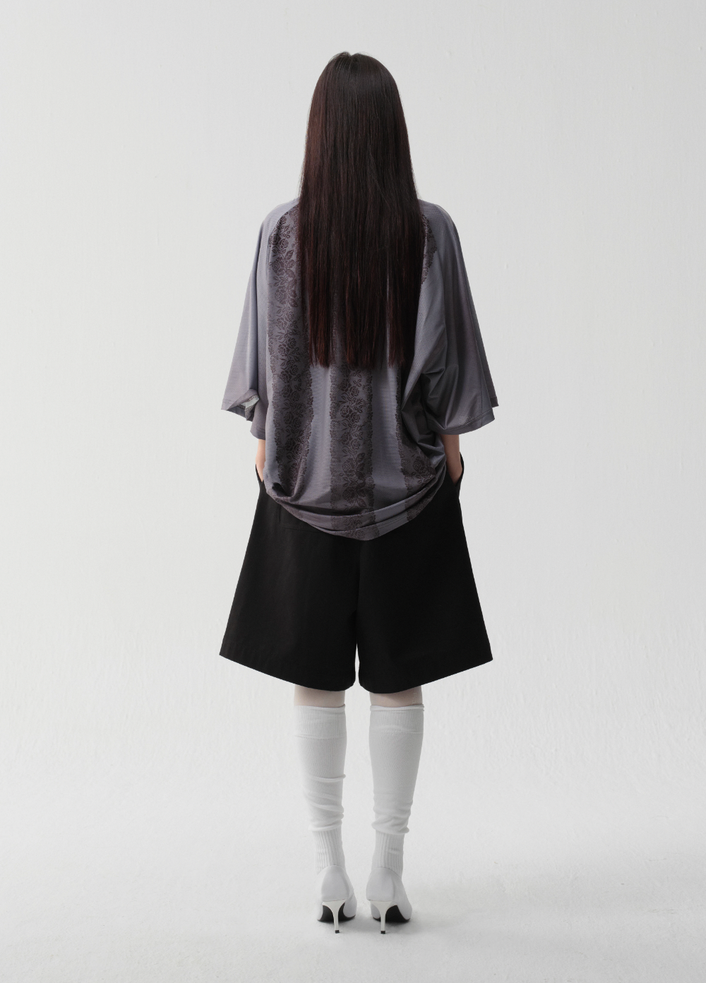 wii wil Oversize Light Gray Striped Lace Pattern Soccer Jersey | Face 3 Face