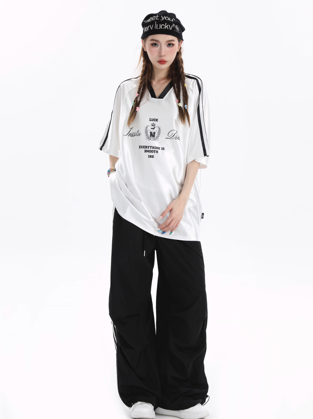 INSstudios Contrast Striped V-neck Soccer Jersey | Face 3 Face