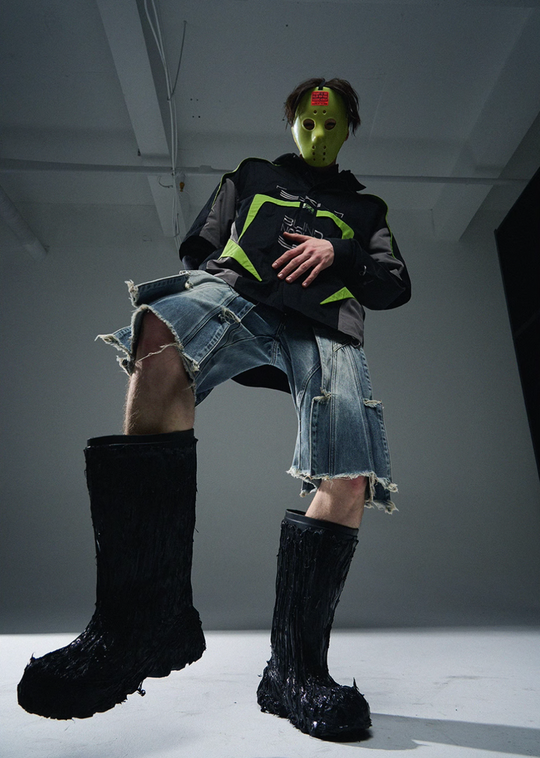 BLIND NO PLAN Colorblocked Racing Heavy Embroidery Short Sleeve Shirt | Face 3 Face