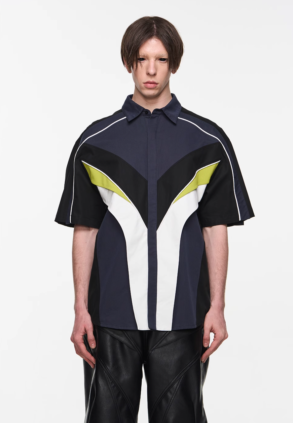 BLIND NO PLAN Colorblocked 3D Striped Short Sleeved Shirt | Face 3 Face