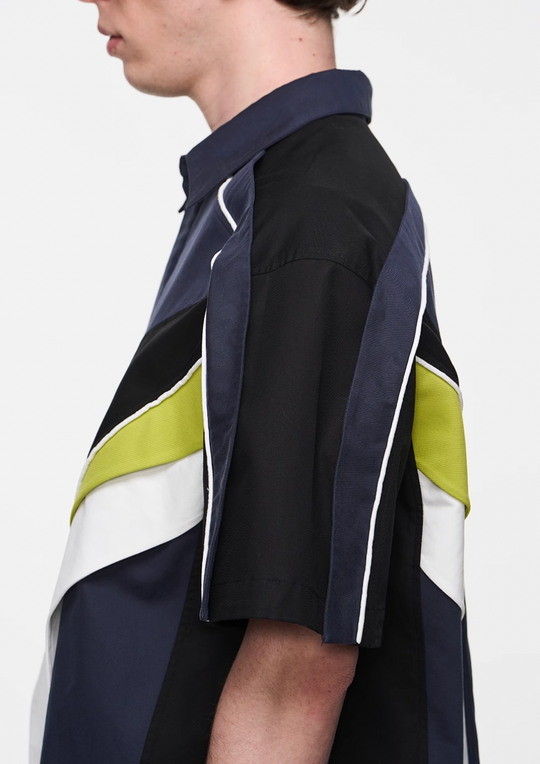 BLIND NO PLAN Colorblocked 3D Striped Short Sleeved Shirt | Face 3 Face