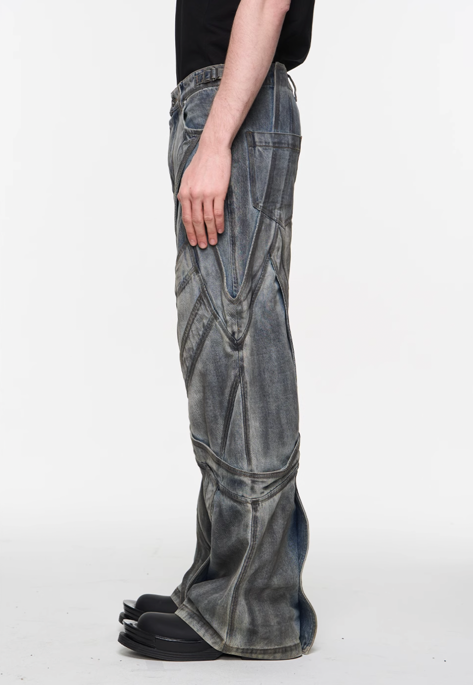 BLIND NO PLAN Multi Fly Split Structure Washed Distressed Jeans | Face 3 Face