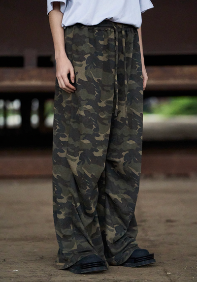 BLIND NO PLAN 3D Pinch Pleated Silhouette Zipper Camouflage Sweatpants | Face 3 Face