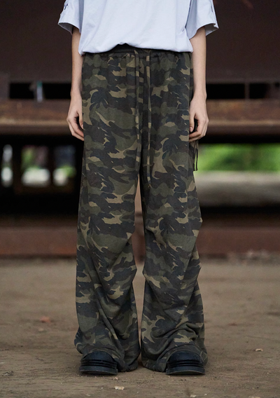 BLIND NO PLAN 3D Pinch Pleated Silhouette Zipper Camouflage Sweatpants | Face 3 Face