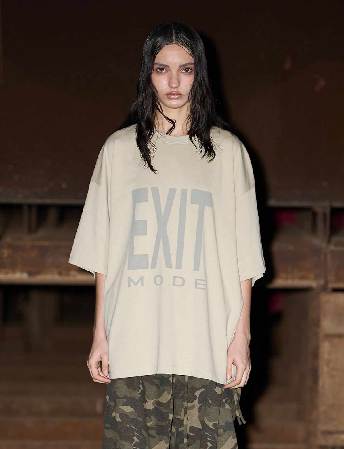 BLIND NO PLAN EXIT MODE Basic Large Logo Printing Tee | Face 3 Face