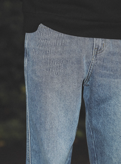 UNTILWERICH Irregular Stitching Embroidered Washed Jeans | Face 3 Face