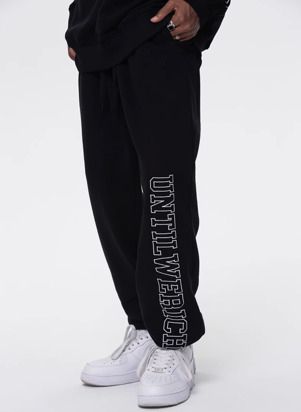 UNTILWERICH Logo Embroidered Sports Sweatpants | Face 3 Face