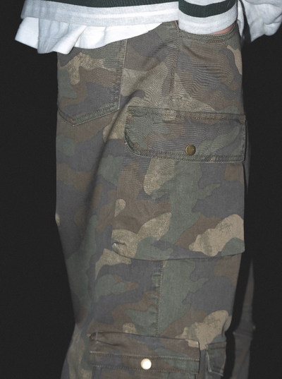 UNTILWERICH Dirty Camo Multi Pocket Work Cargo Pants | Face 3 Face