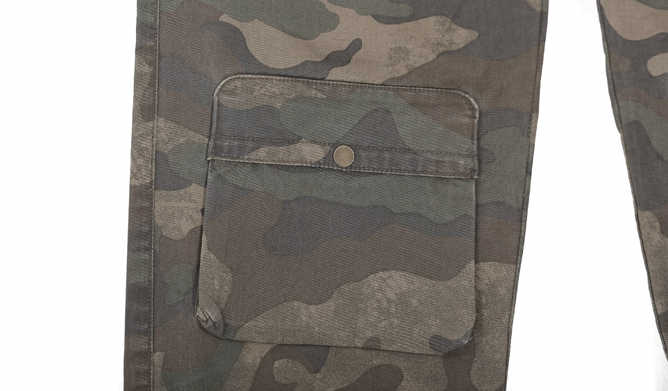 UNTILWERICH Dirty Camo Multi Pocket Work Cargo Pants | Face 3 Face