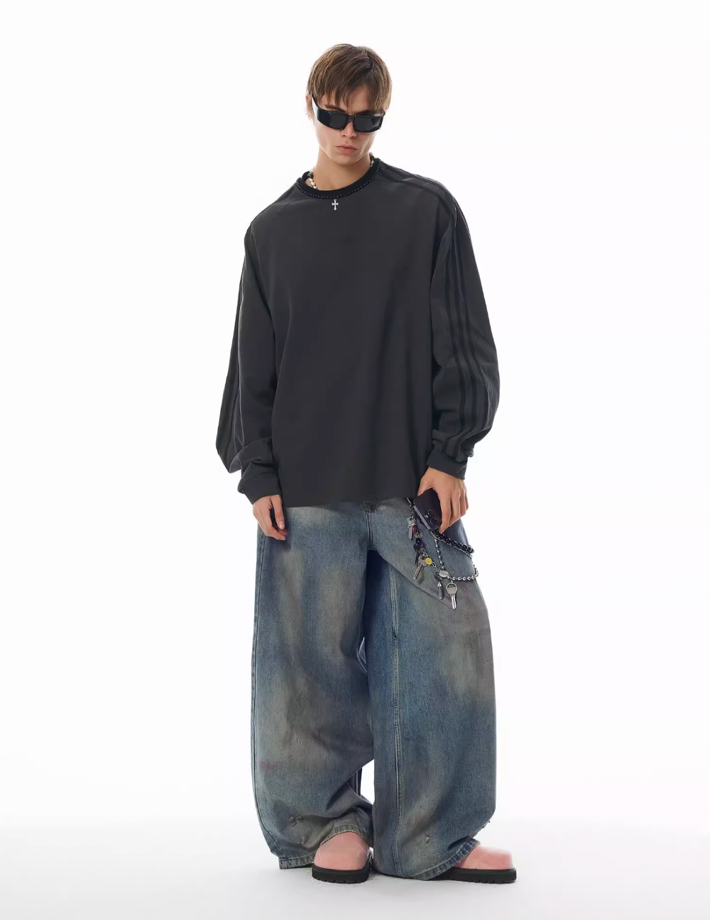 JHYQ Distressed Contrast Dyed Holes Baggy Jeans | Face 3 Face