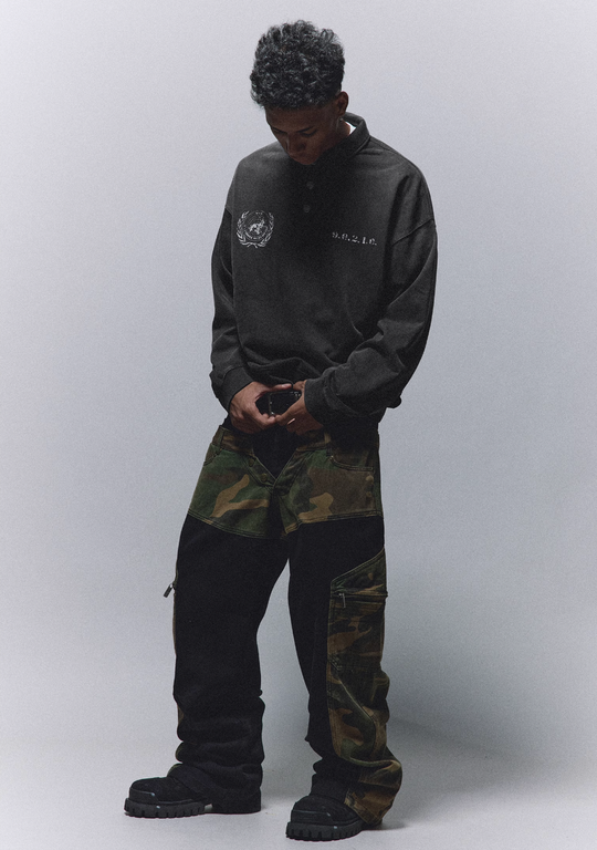 ANTIDOTE Badge Printed Washed Polo Sweatshirt | Face 3 Face