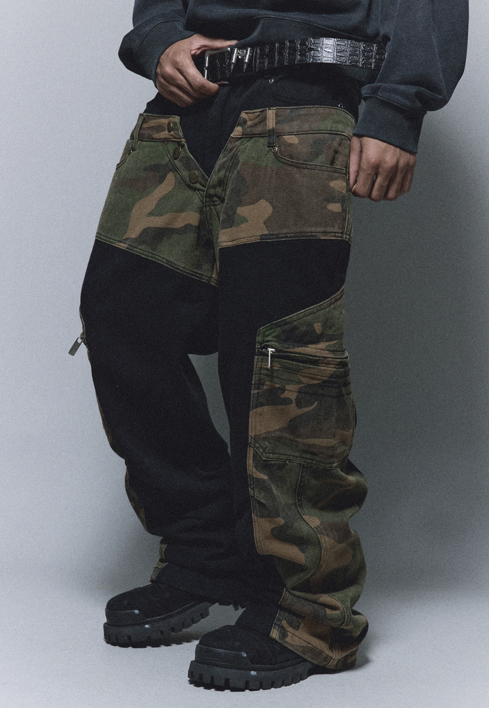 ANTIDOTE Camouflage Canvas Patchwork Baggy Pants | Face 3 Face