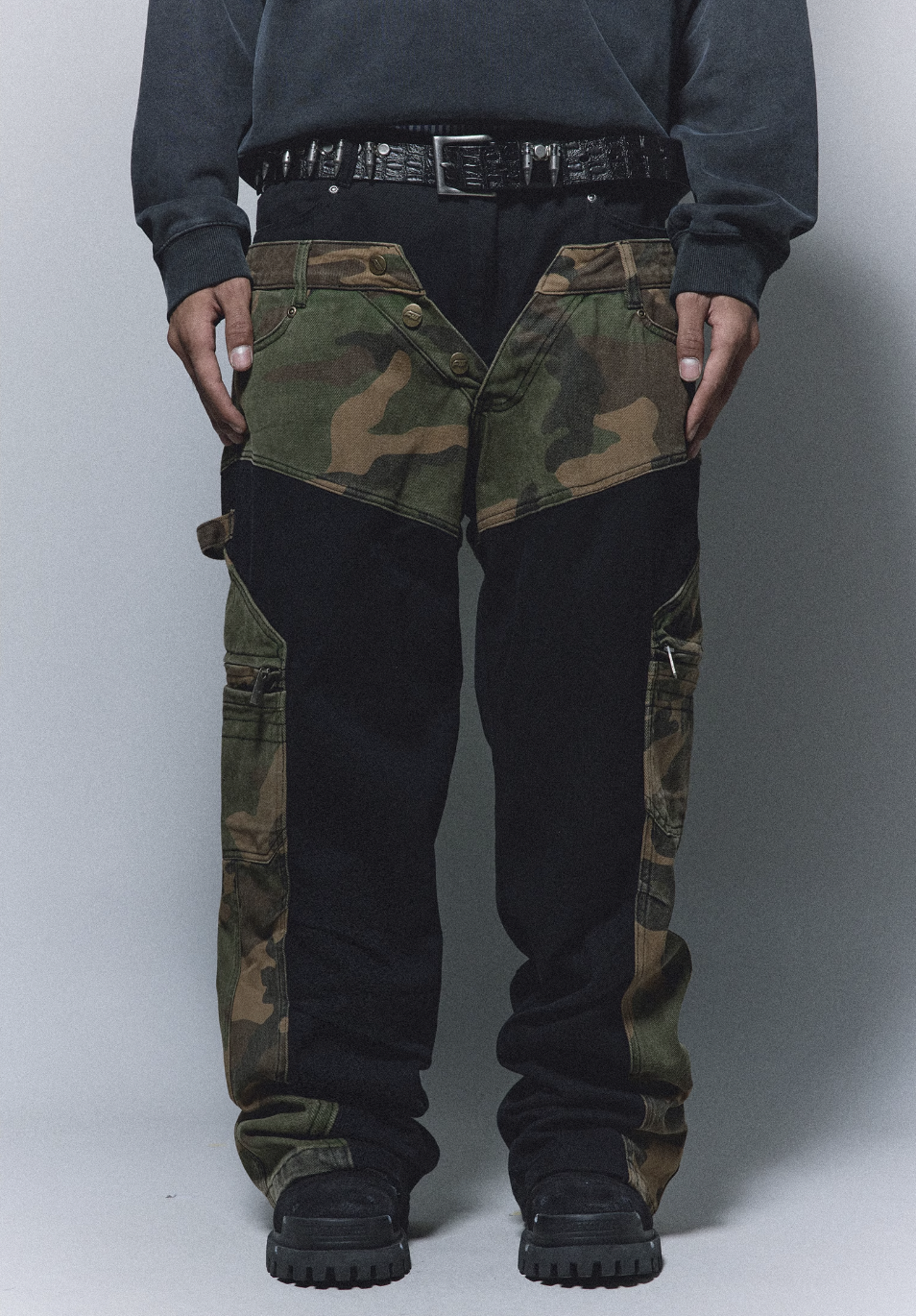 ANTIDOTE Camouflage Canvas Patchwork Baggy Pants | Face 3 Face