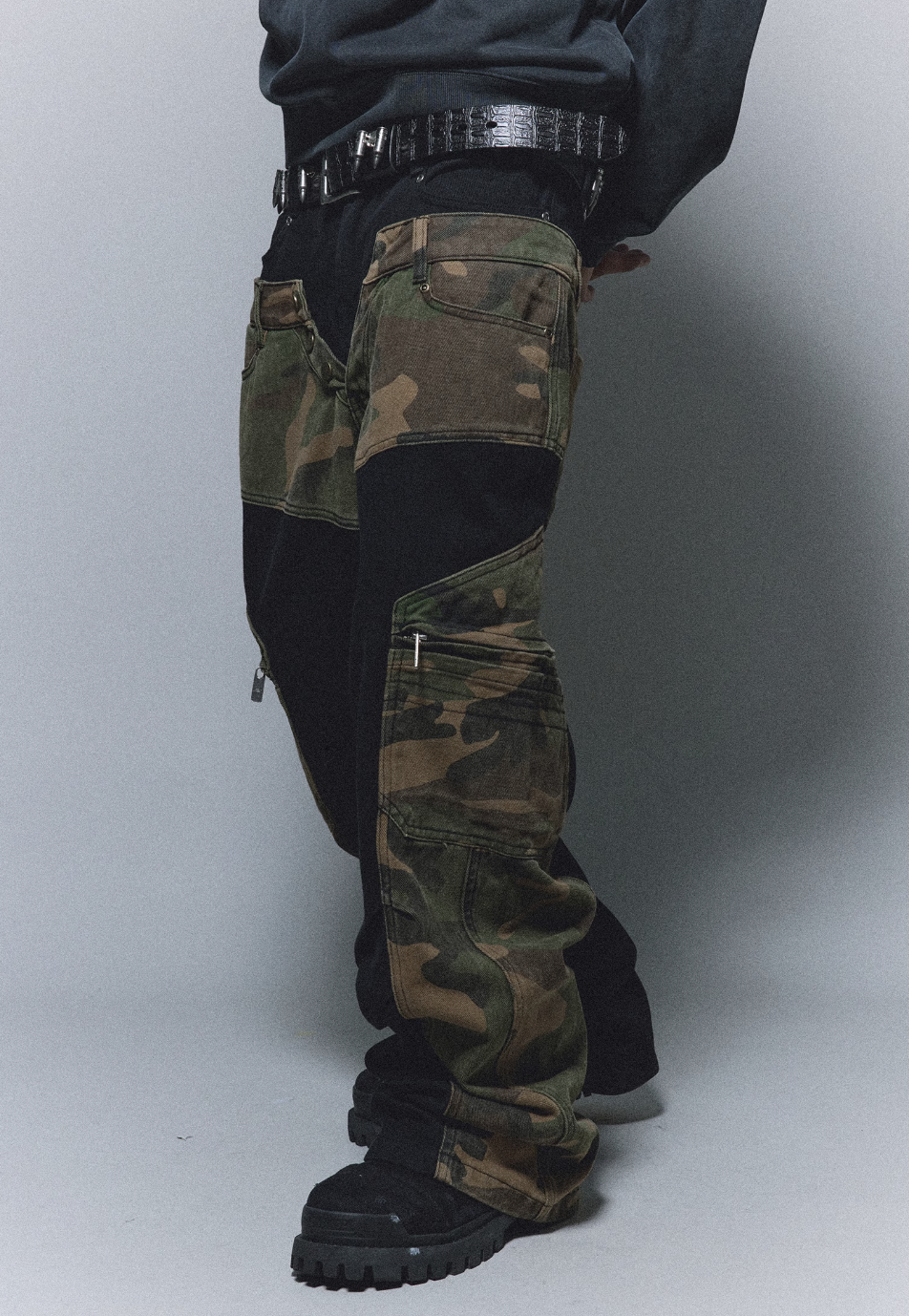 ANTIDOTE Camouflage Canvas Patchwork Baggy Pants | Face 3 Face