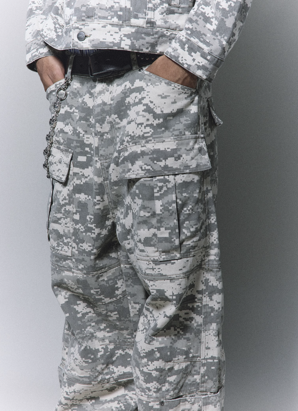 ANTIDOTE Mosaic Camouflage Large Pockets Baggy Cargo Pants | Face 3 Face