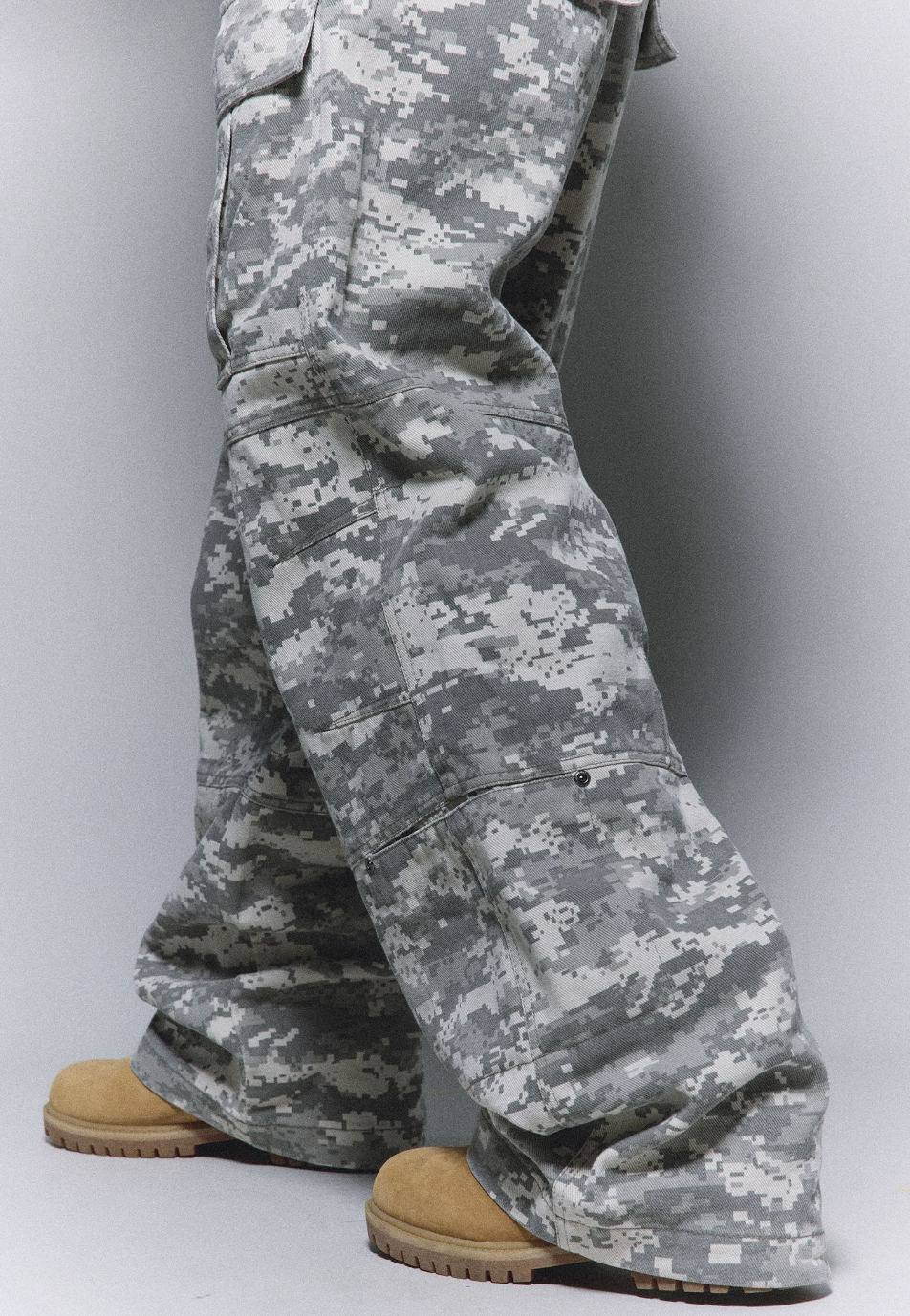 ANTIDOTE Mosaic Camouflage Large Pockets Baggy Cargo Pants | Face 3 Face