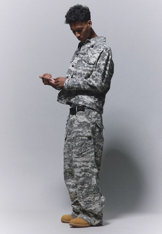 ANTIDOTE Mosaic Camouflage Large Pockets Baggy Cargo Pants | Face 3 Face