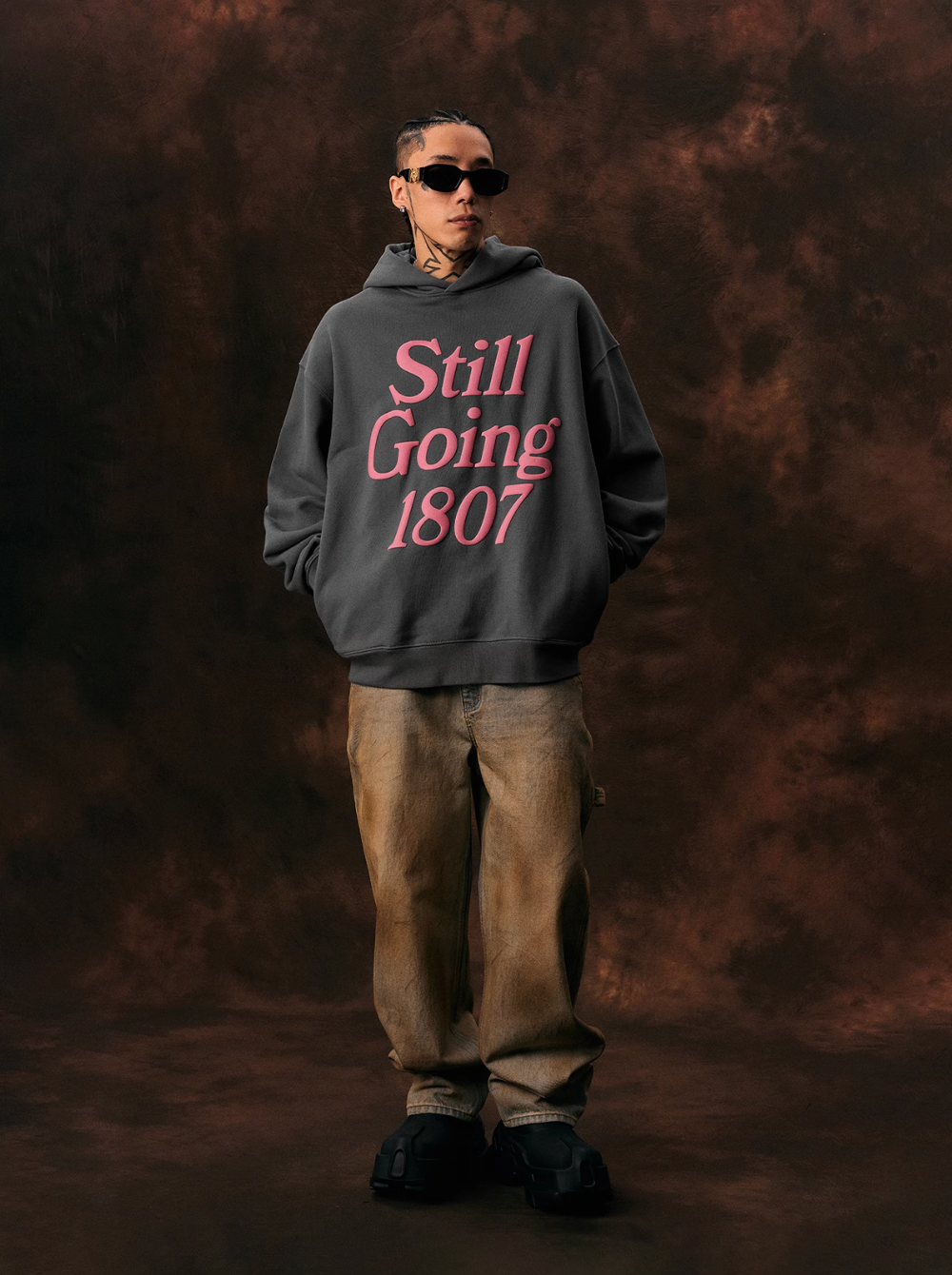 1807 STILL GOING Foam Print Hoodie | Face 3 Face