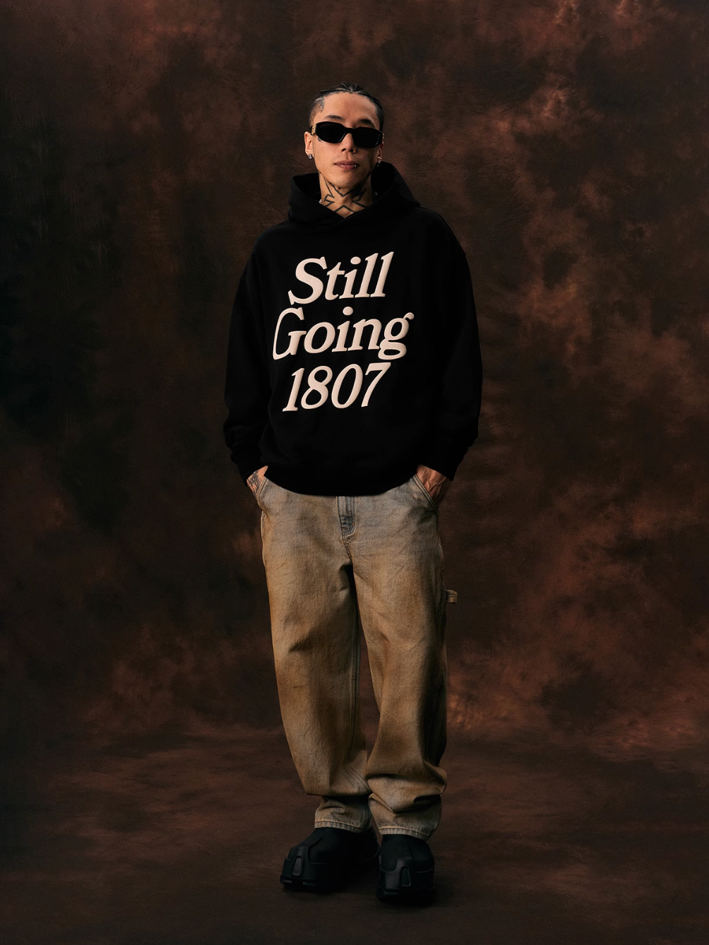 1807 STILL GOING Foam Print Hoodie | Face 3 Face