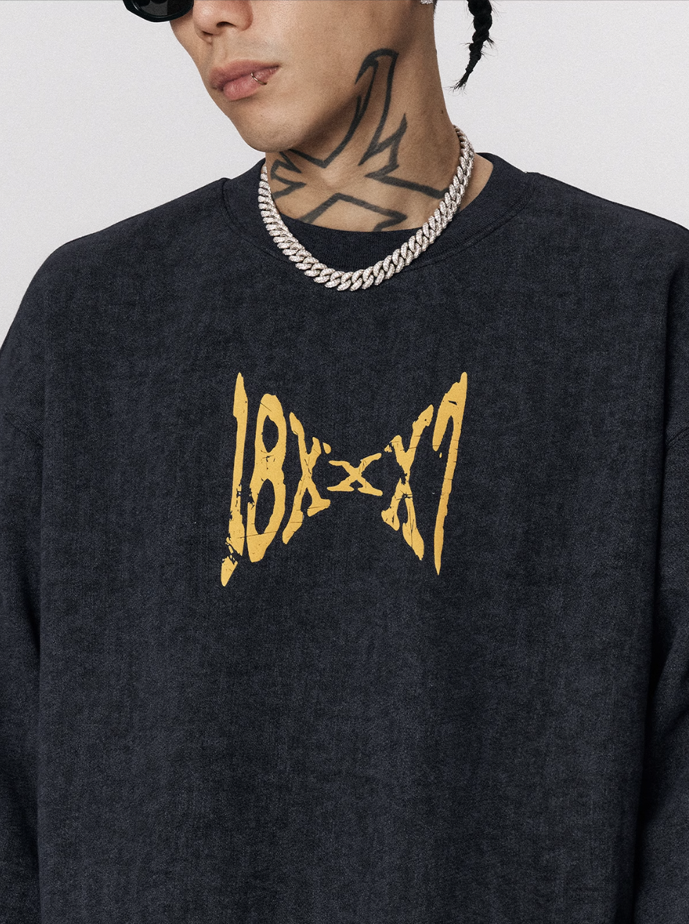 1807 18x7 Printed Batik Sweatshirt | Face 3 Face