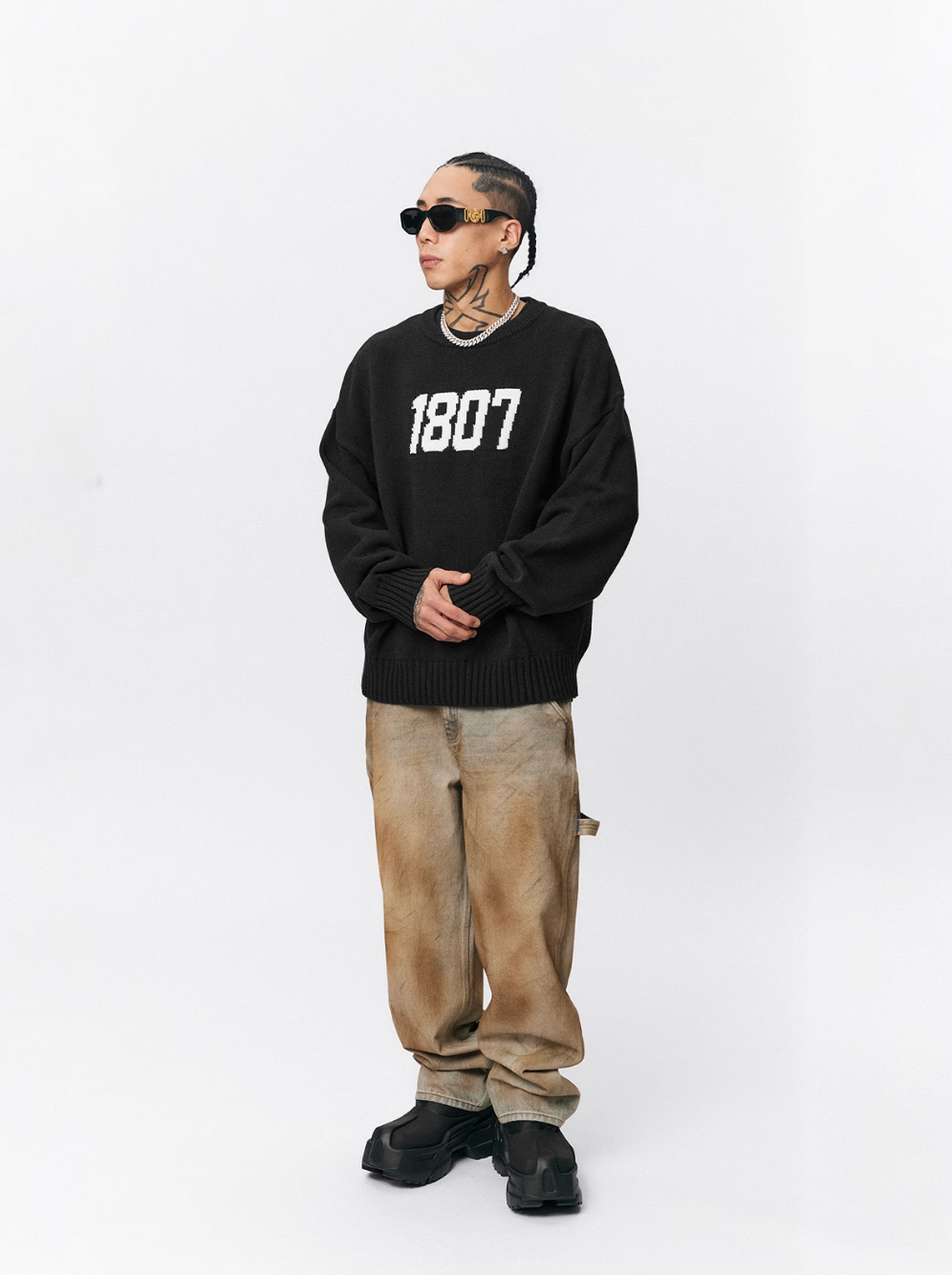 1807 Chenille Logo Jacquard Knit Sweater  | Face 3 Face