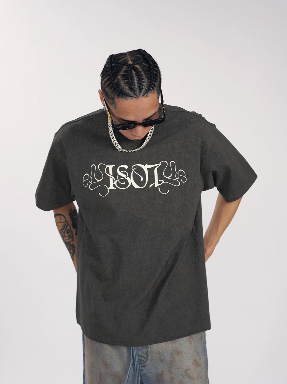 1807 Flower Font Print Washed Tee  | Face 3 Face