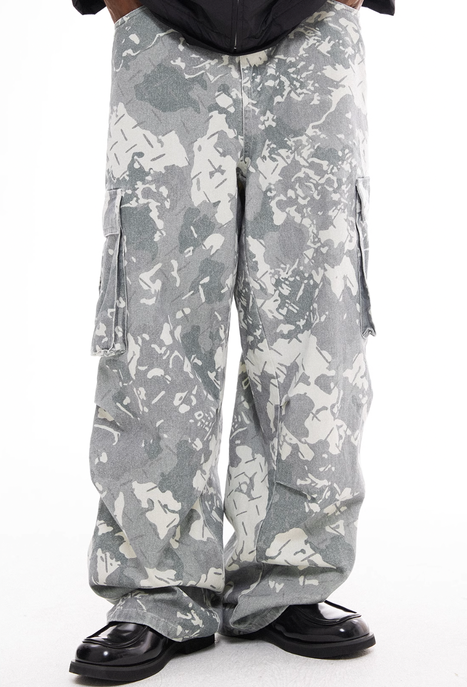 EMPTY REFERENCE Washed Camouflage Work Cargo Pants | Face 3 Face