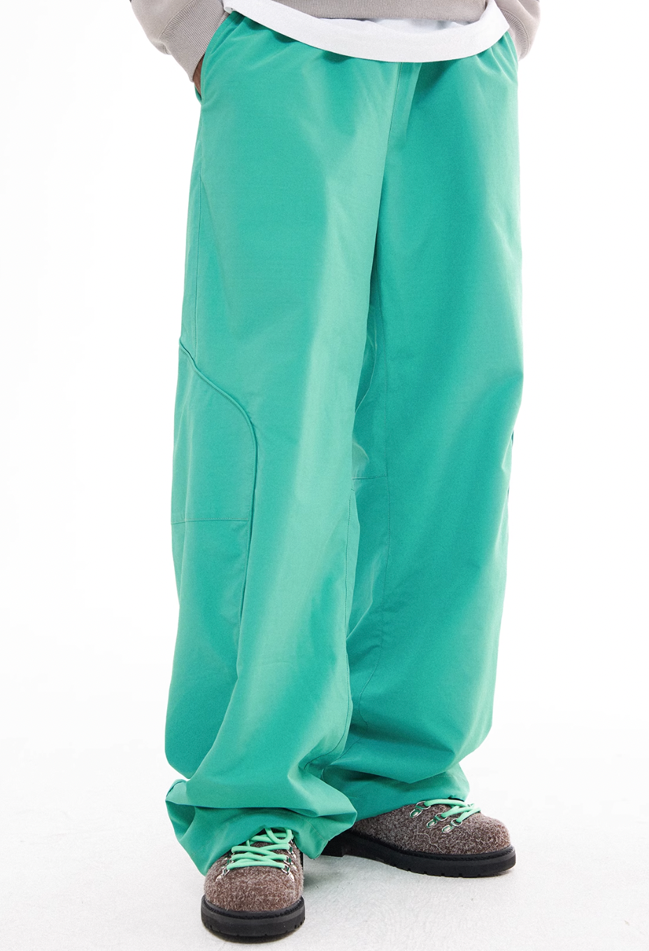 EMPTY REFERENCE Green Structure Split Design Loose Pants | Face 3 Face
