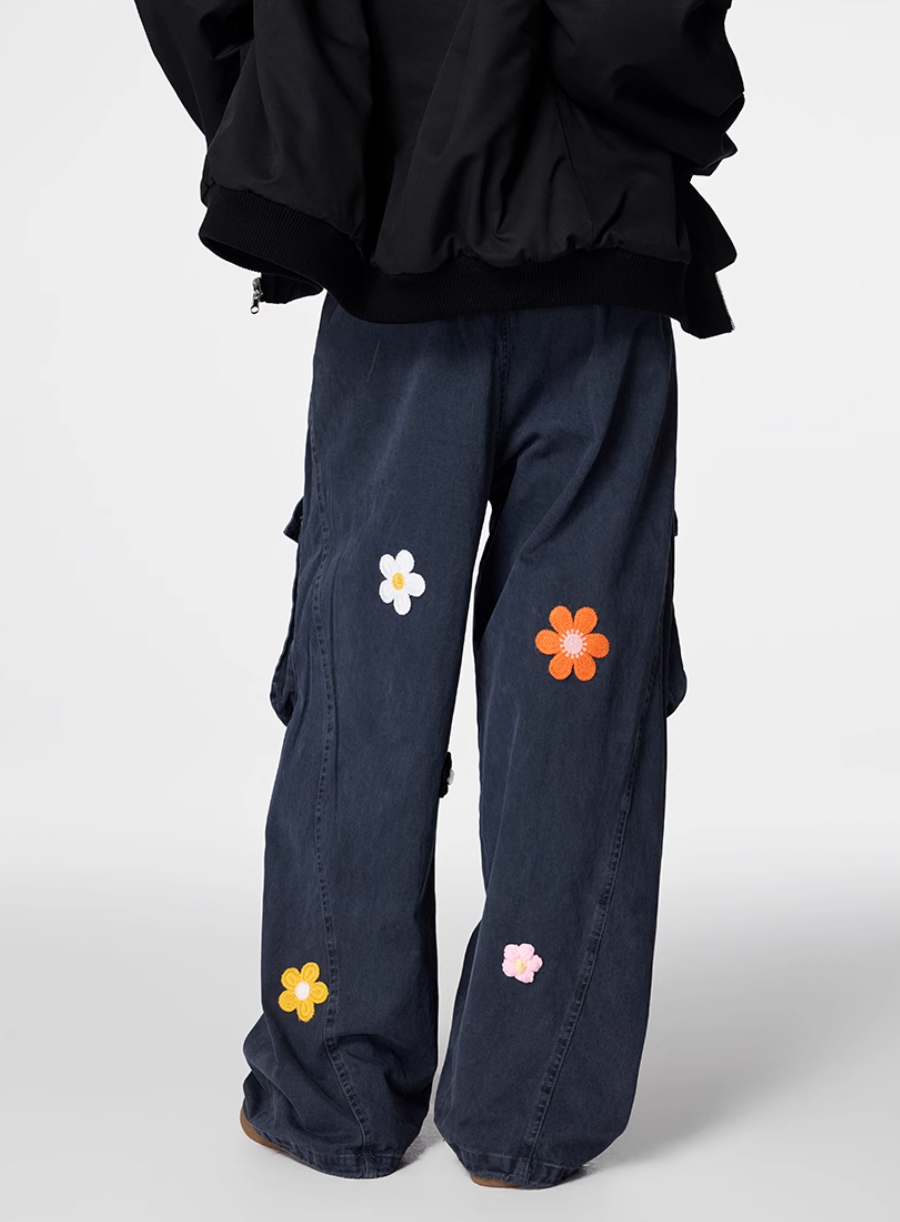 Achock Washed Multi Pocket Flower Embroidery Work Cargo Pants | Face 3 Face