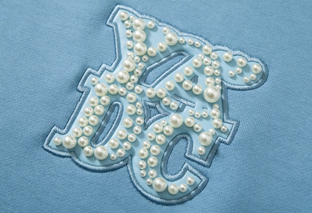 YADcrew Twisted Plaid Hood Pearl Leather Logo Hoodie | Face 3 Face