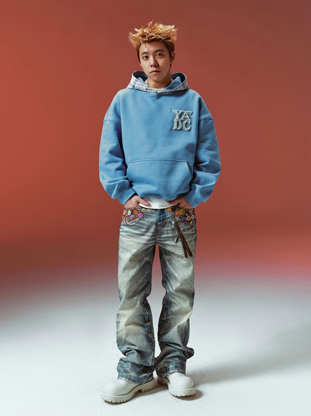 YADcrew Twisted Plaid Hood Pearl Leather Logo Hoodie | Face 3 Face