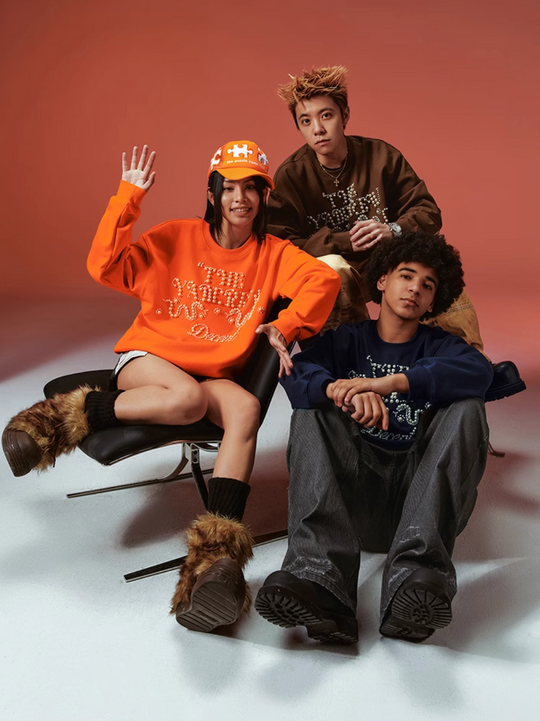 YADcrew Pearl-Embellished Snake Shadow Pattern Sweatshirt | Face 3 Face