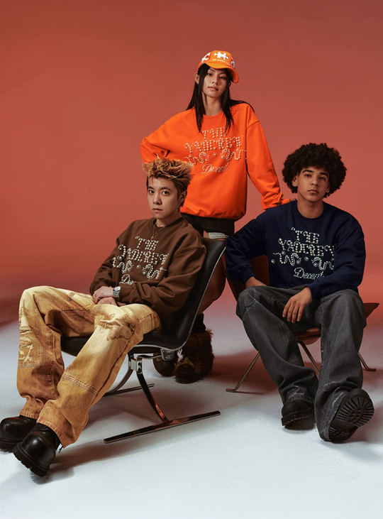 YADcrew Pearl-Embellished Snake Shadow Pattern Sweatshirt | Face 3 Face