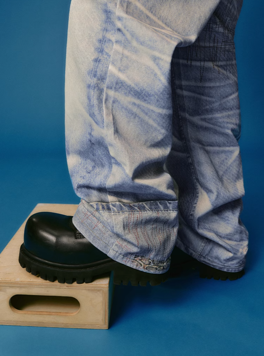 YADcrew Python Random Stitch Printed Rivet Baggy Jeans | Face 3 Face