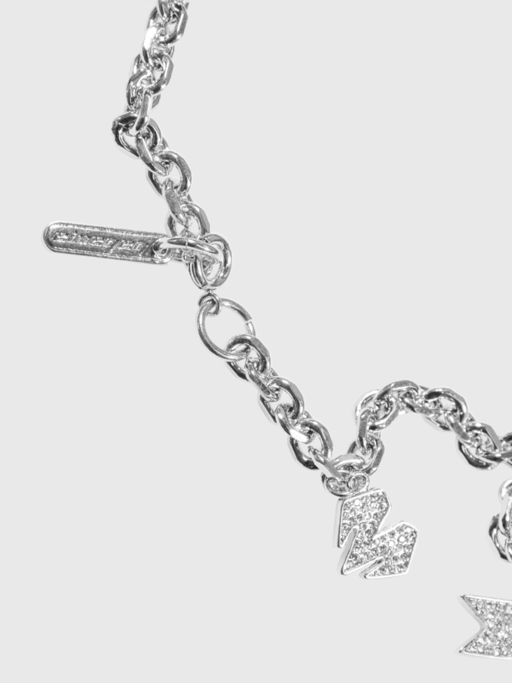 AWE Pearl & Charm Chain Necklace | Face 3 Face