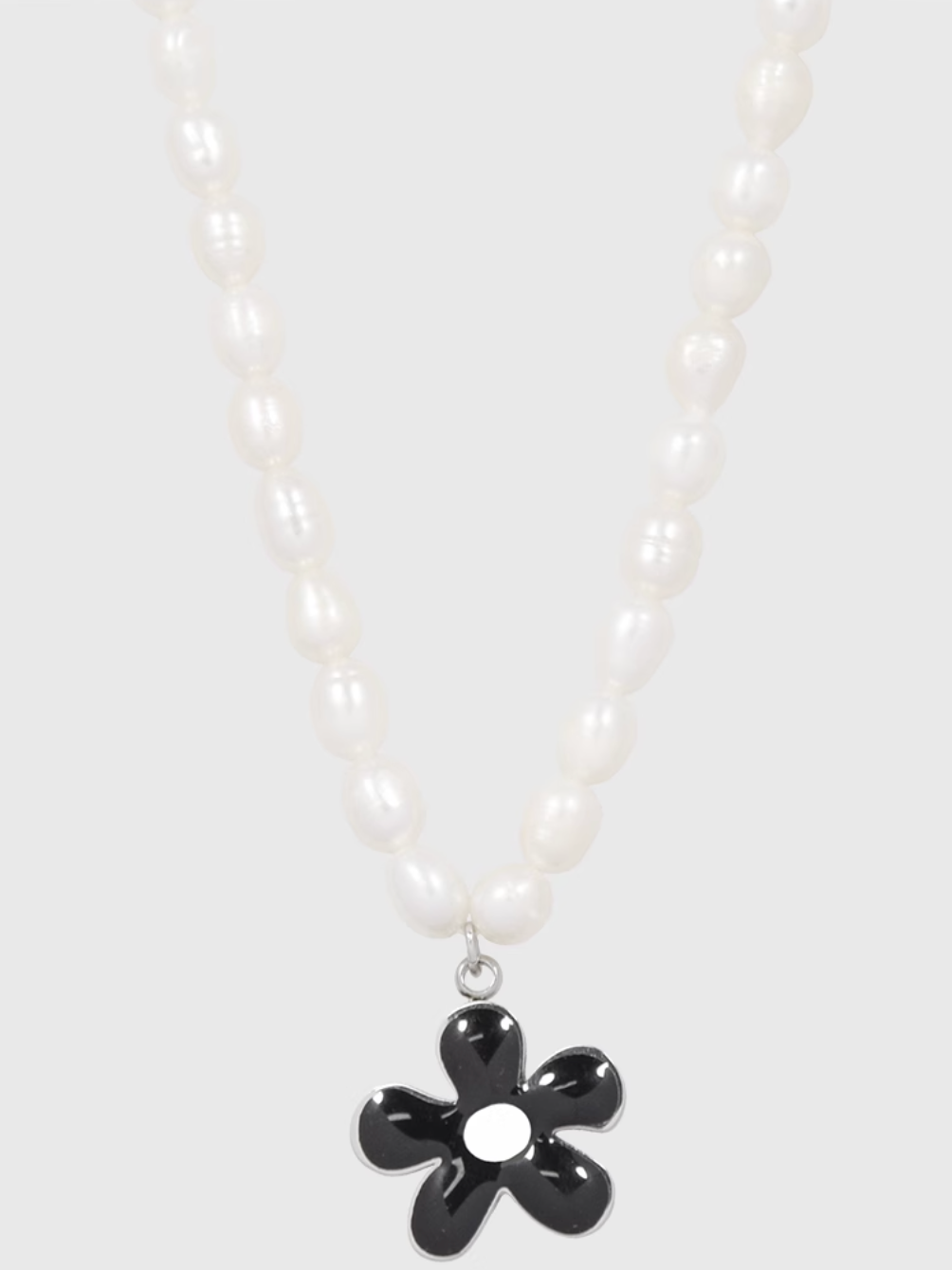 AWE Black Sunflower Pendant Pearl Necklace | Face 3 Face