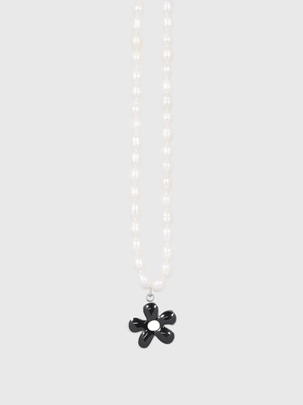 AWE Black Sunflower Pendant Pearl Necklace | Face 3 Face