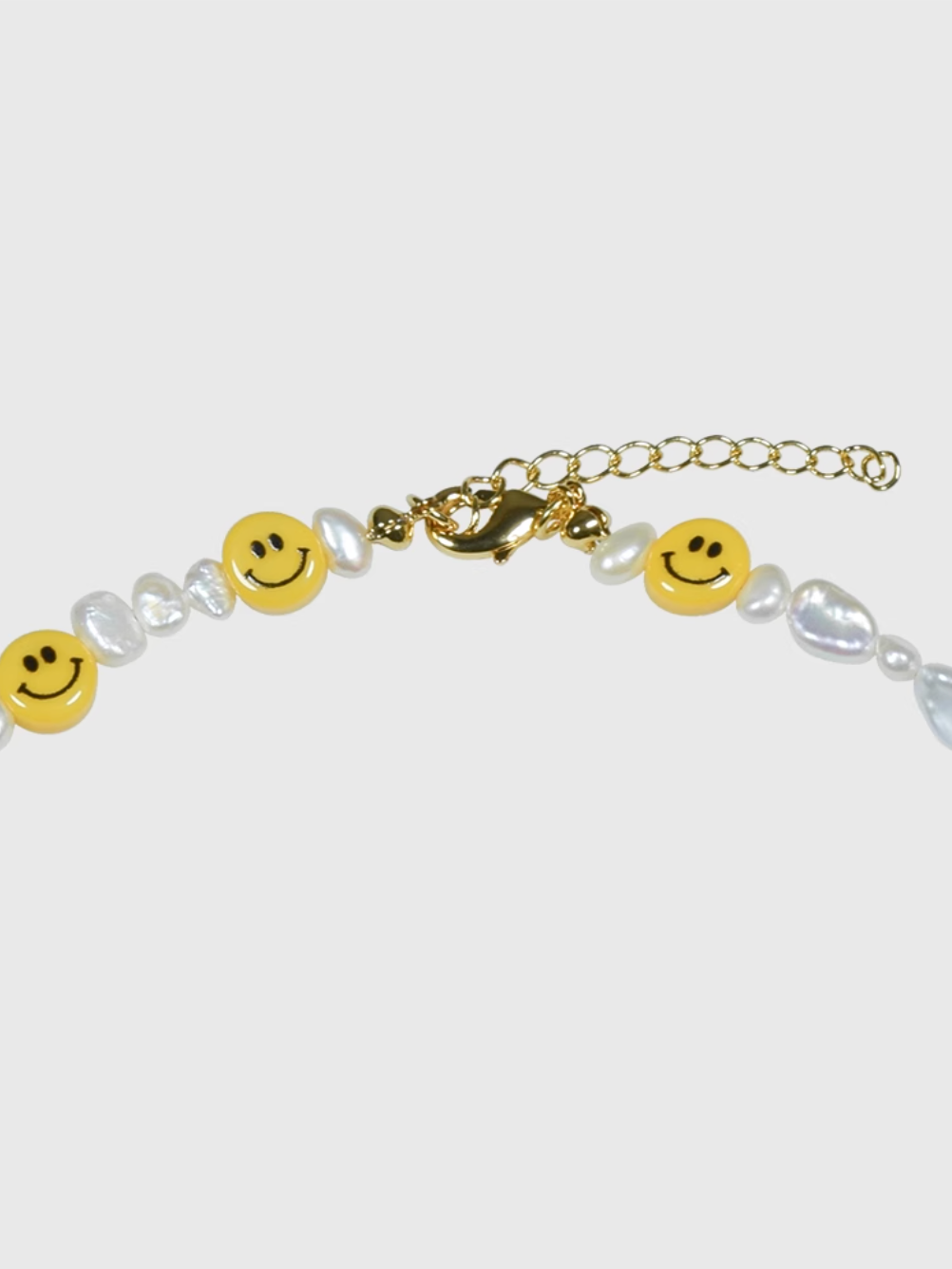 AWE Smiley Face Beaded Pearl Necklace | Face 3 Face