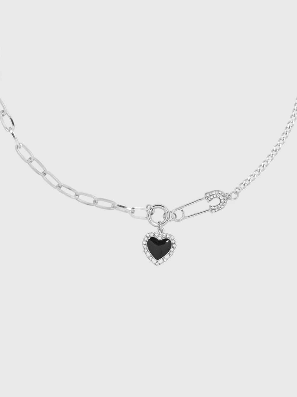 AWE Diamond Pin Black Heart Chain Necklace | Face 3 Face