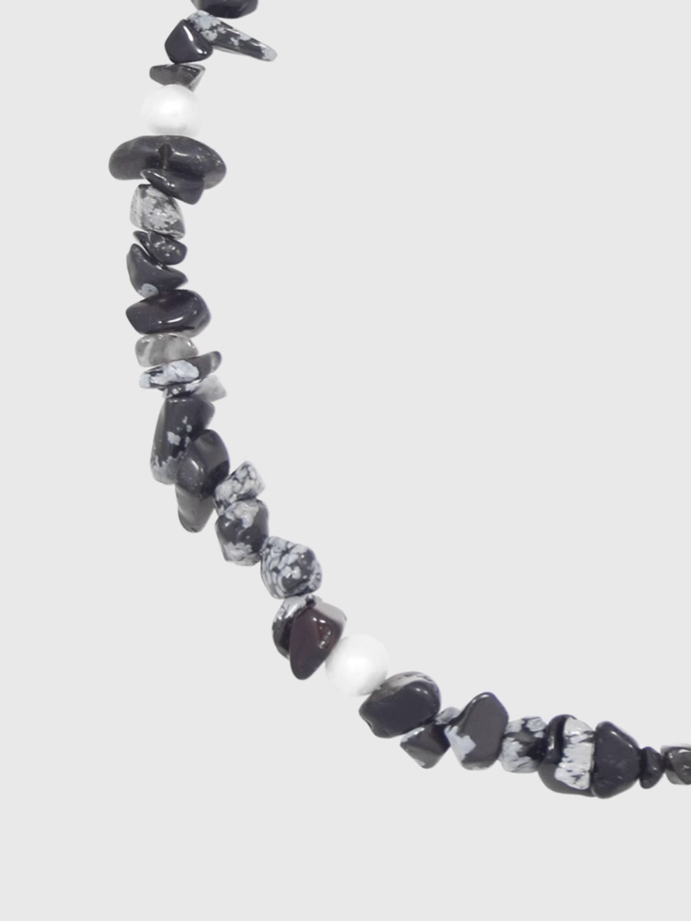 AWE Black Crushed Stone Pearl Beaded Necklace | Face 3 Face