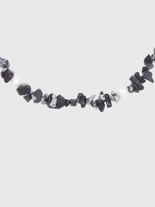 AWE Black Crushed Stone Pearl Beaded Necklace | Face 3 Face