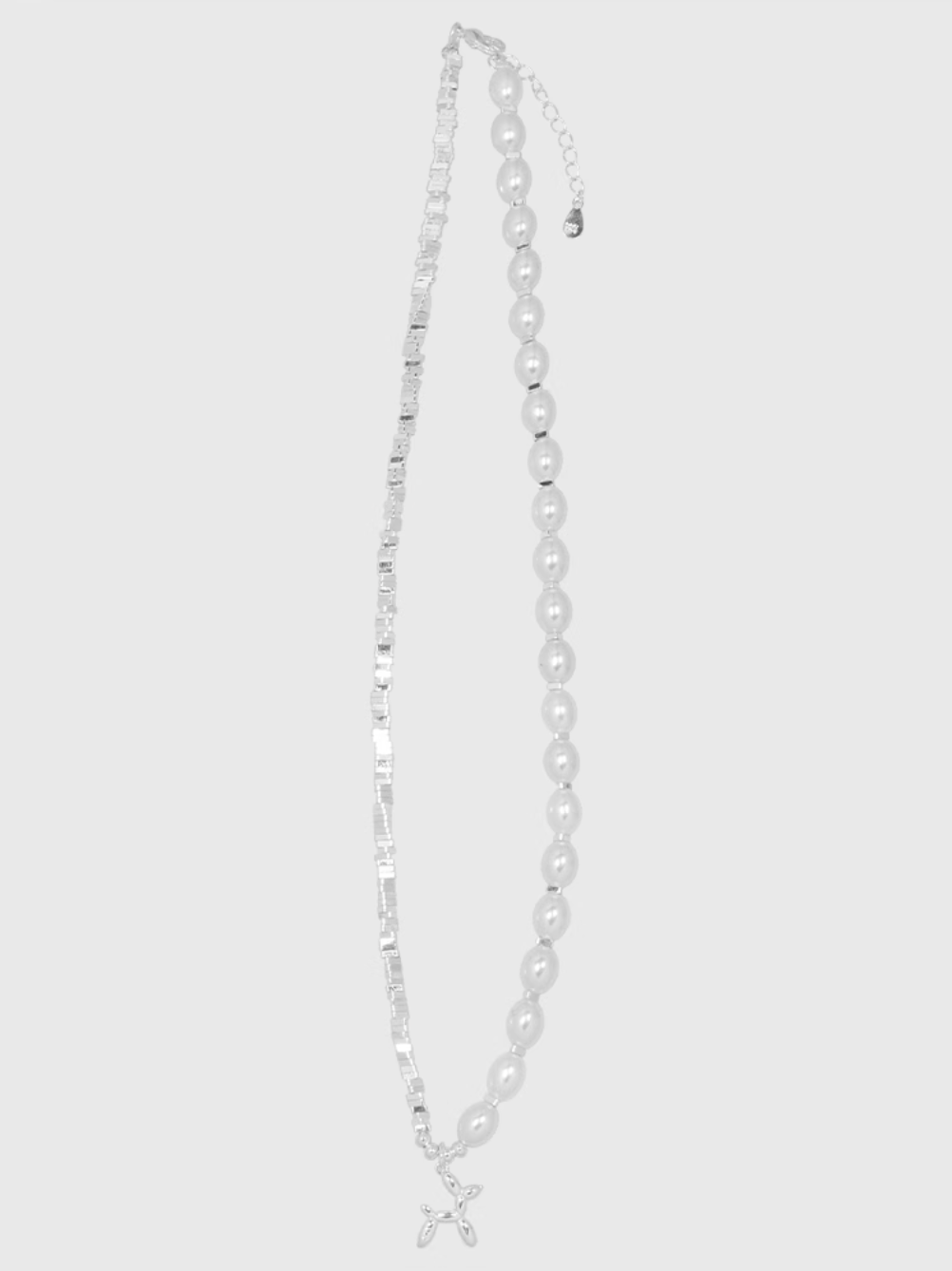 AWE Silver Pearl Balloon Dog Charm Necklace | Face 3 Face