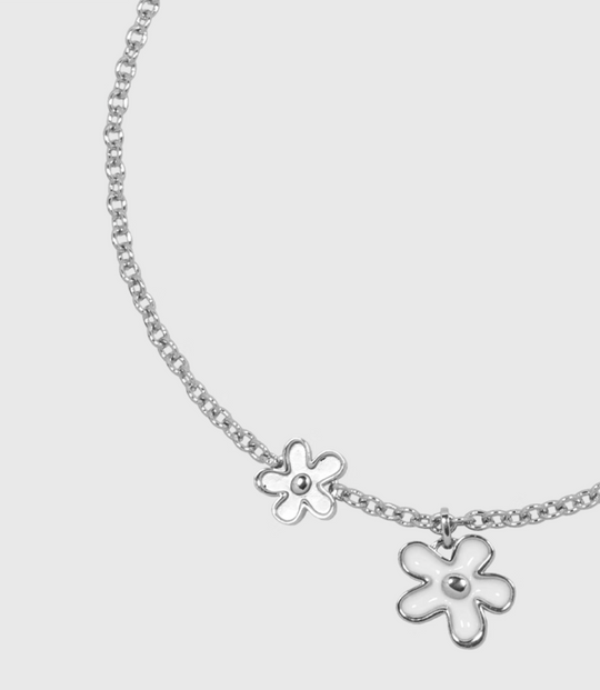 AWE The First Blooming Flowers Chain Necklace | Face 3 Face