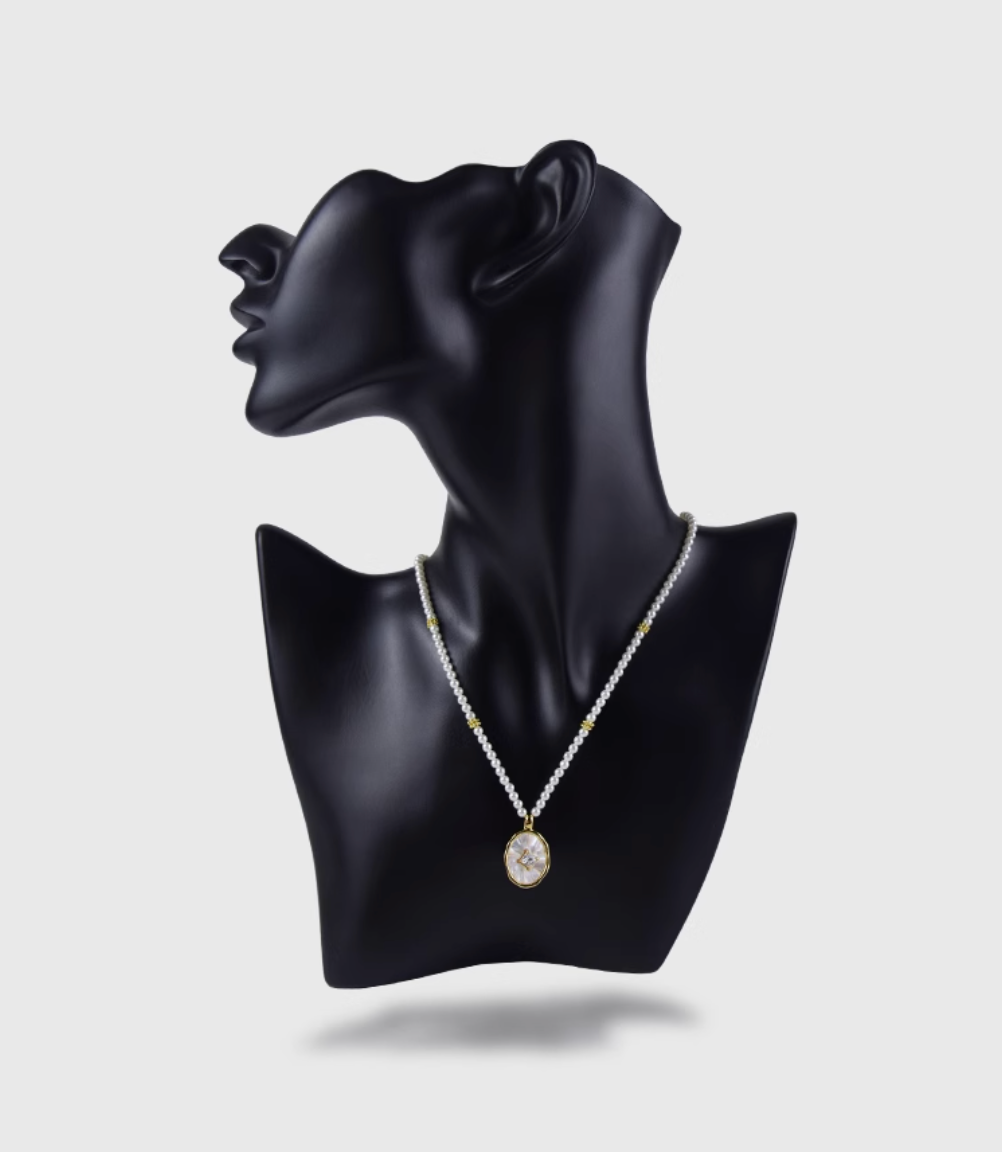 AWE Zirconia Pendant Pearl Beaded Necklace | Face 3 Face