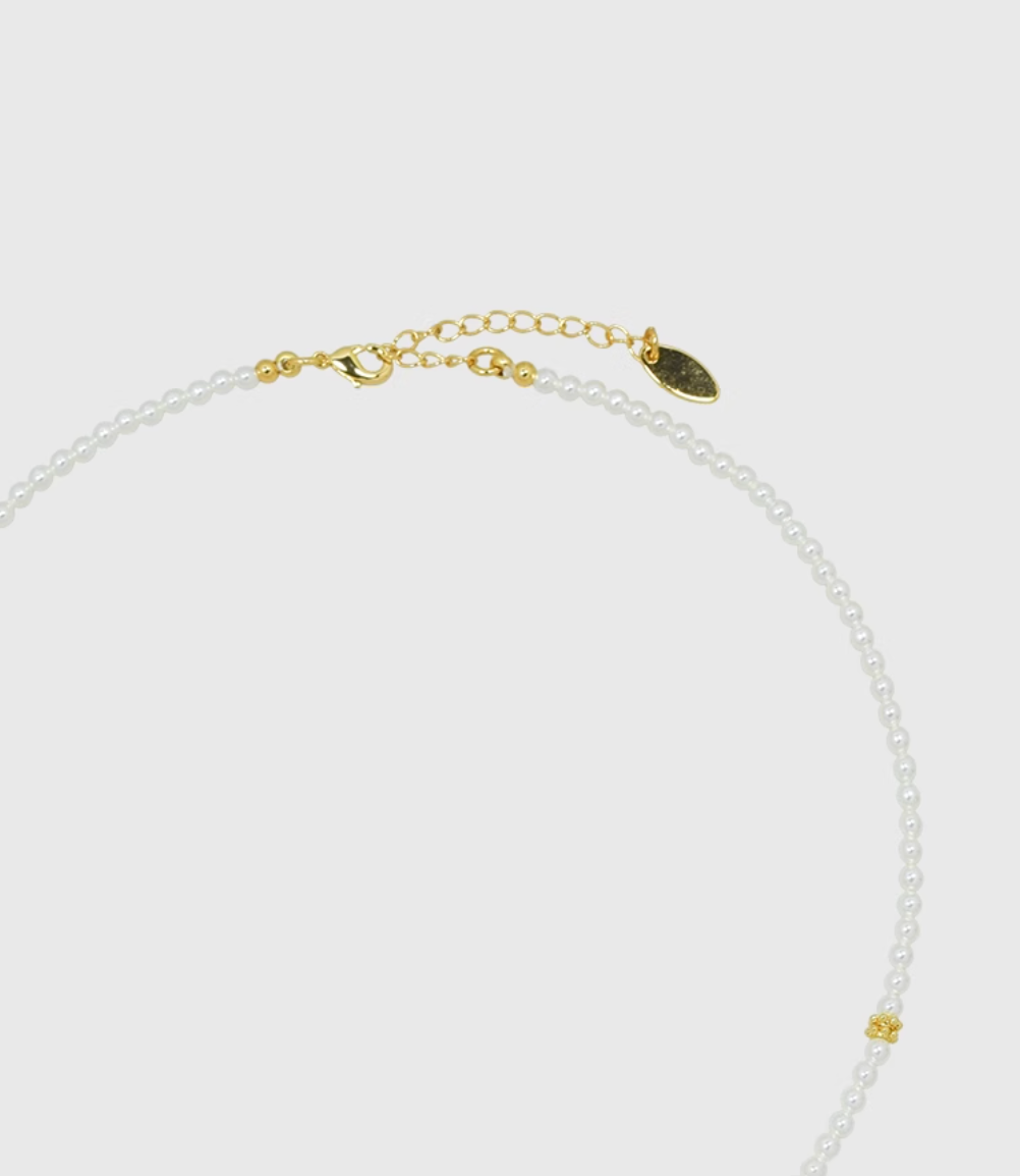 AWE Zirconia Pendant Pearl Beaded Necklace | Face 3 Face