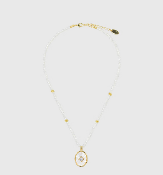 AWE Zirconia Pendant Pearl Beaded Necklace | Face 3 Face